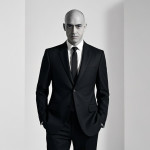 HOMEM_atletico_executivo_careca_sem_cabelo